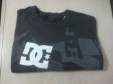 Camiseta DC Masculina (G) R$ 35,00